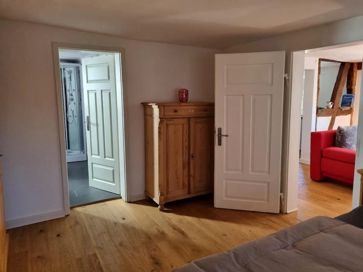 Charming Apartment In Historic Half-Timbered House Grosswallstadt